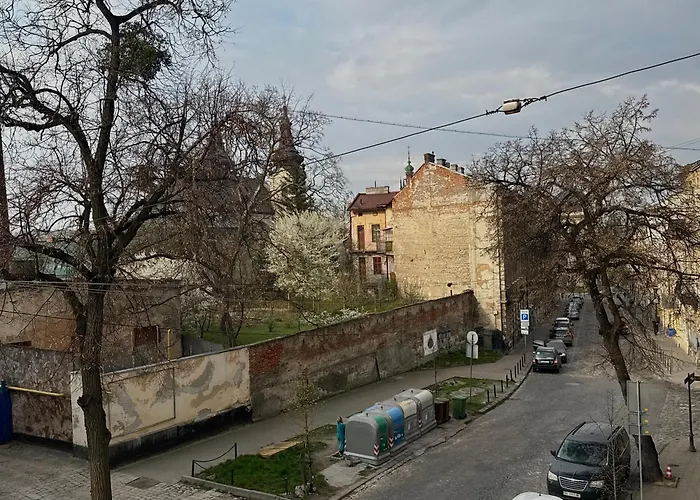 Апартаменти нове! Miamo лисенка 11 Львів